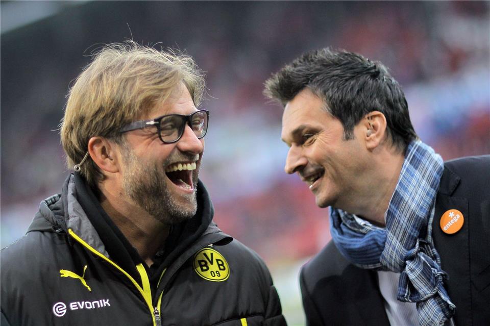 Jürgen Klopp und Christian Heidel haben eine besondere Verbindung. (Archivbild) picture alliance / dpa