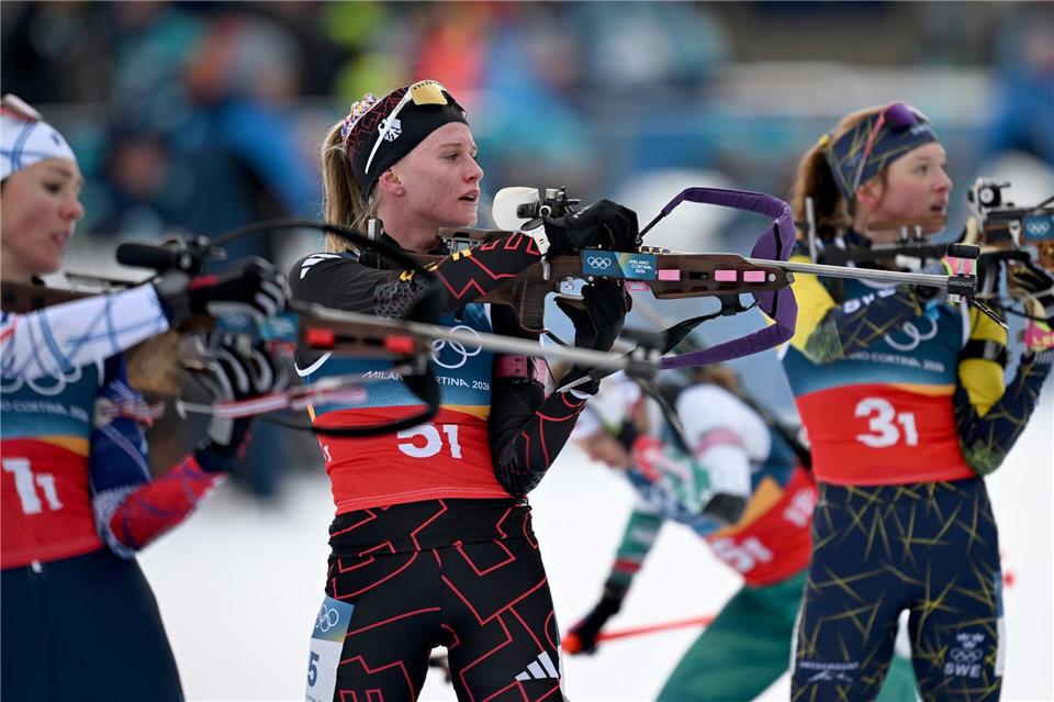 Julia Tannheimer (M) machte ein ganz starkes Rennen.Hendrik Schmidt/dpa