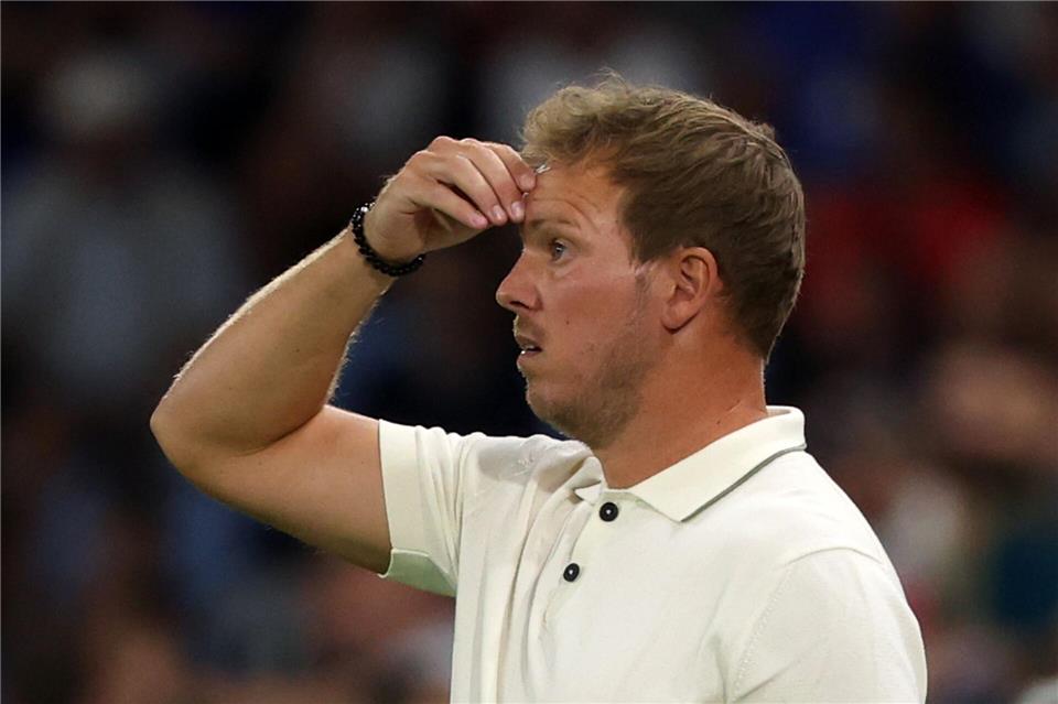 Julian Nagelsmann schrieb mit dem 0:2 in der Slowakei ungewollt DFB-Geschichte. Christian Charisius/dpa