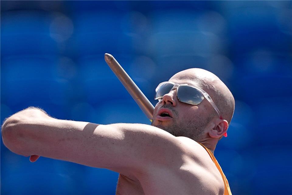 Julian Weber genügte in der EM-Qualifikation ein Versuch, um das Speerwurf-Finale zu erreichen.Matthias Schrader/AP/dpa