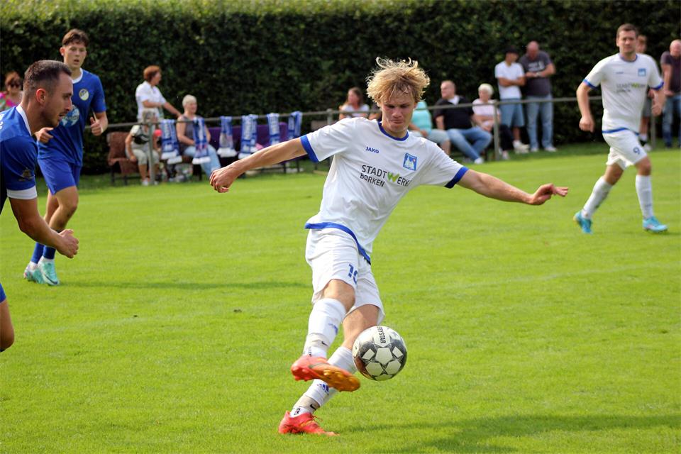 Jung, dynamisch, hochtalentiert: So kannte man Jelke Elferink über viele Jahre in Gemen. Im Sommer 2025 wechselte er in die Oberliga zum 1. FC Gievenbeck.