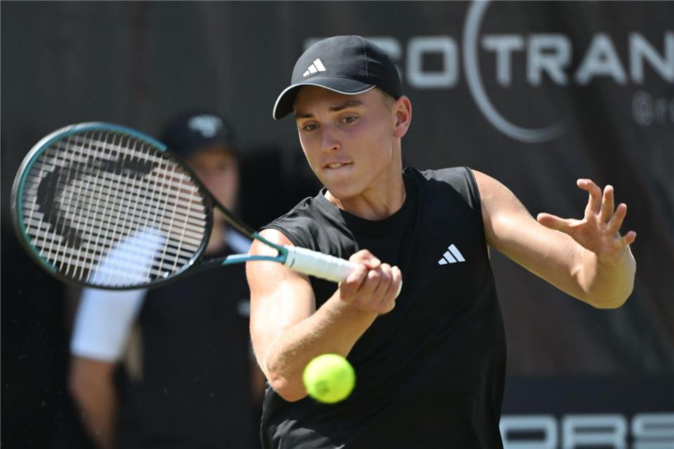 Sieg zum Davis-Cup-Debüt: Nur Becker war jünger als Engel Justin Engel absolvierte als zweitjüngster deutscher Spieler der Geschichte ein Davis-Cup-Spiel. (Archivbild)Marijan Murat/dpa
