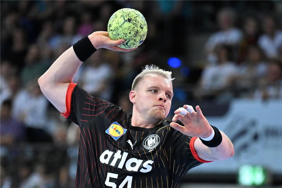 Handballer ohne Kreisläufer Fischer gegen Island Justus Fischer fällt für die Länderspiele der DHB-Auswahl gegen Island aus. (Archivbild)Bernd Weißbrod/dpa