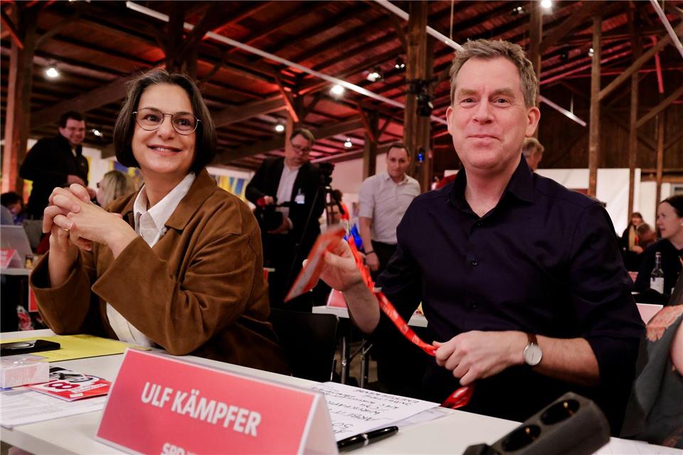 Kämpfer übernahm die Aufgabe von Serpil Midyatli.Frank Molter/dpa