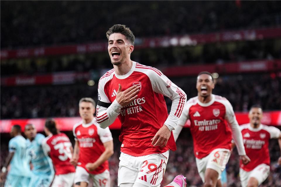 Kai Havertz schoss Arsenal zum Sieg gegen den FC Burnley - und damit auch zur vorzeitigen Meisterschaft.John Walton/PA Wire/dpa