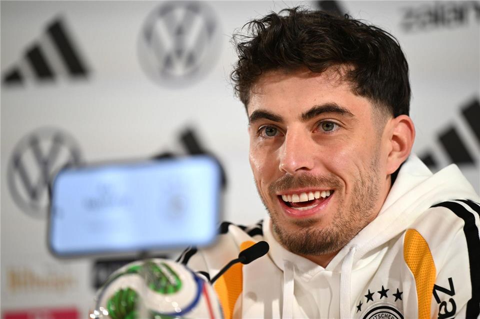 Kai Havertz spricht bei der DFB-Pressekonferenz.Federico Gambarini/dpa