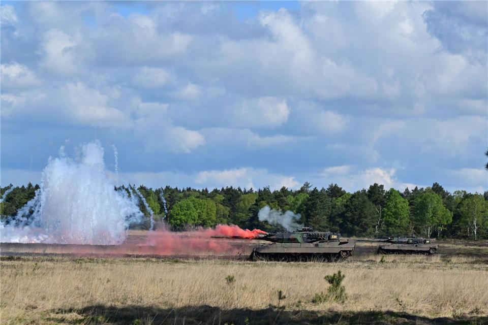 Kampfpanzer auf dem Truppenübungsplatz Munster in Niedersachsen (Archivbild)Philipp Schulze/dpa