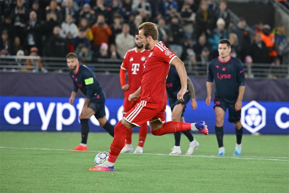 Kane setzte seine Torserie fort.Peter Kneffel/dpa