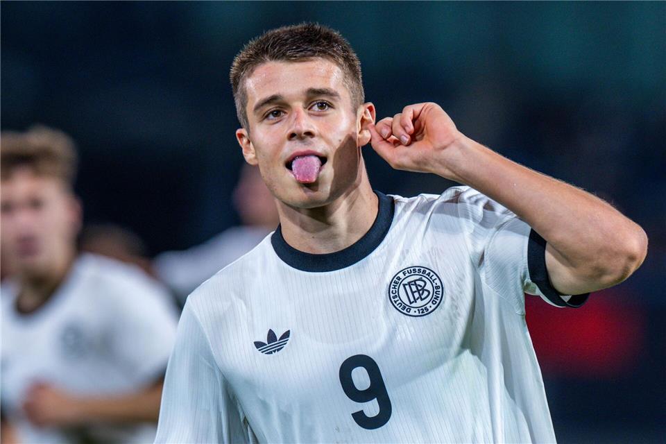 „Der Boss bleibt“: Neuer Kompany-Vertrag vor Belgien-Duell Kann U21-Nationalspieler Nicolo Tresoldi den FC Bayern ärgern? (Archivbild)Jens Büttner/dpa