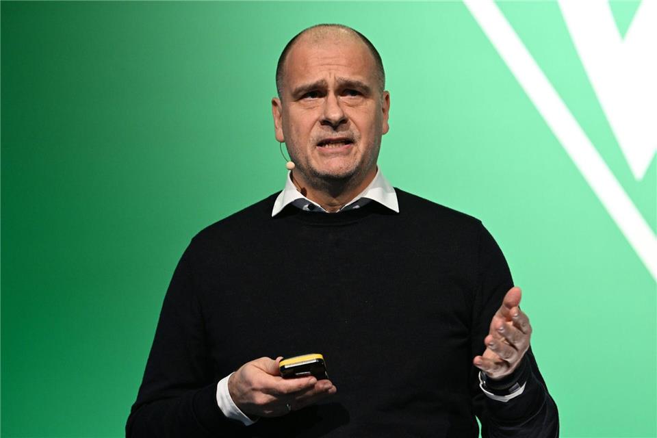 Kann sich den Verkauf weiterer Anteile vorstellen: Werder Bremens Geschäftsführer Klaus Filbry. (Archivfoto)Carmen Jaspersen/dpa