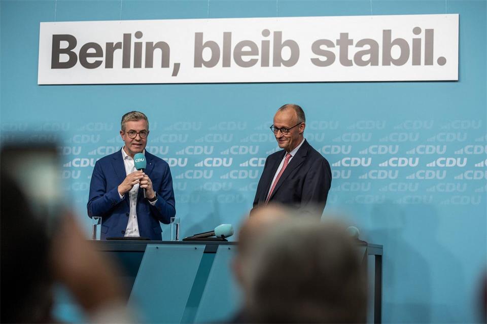 Kanzler und CDU-Chef Merz trat im Wahlkampf lieber in der Parteizentrale als in der Öffentlichkeit auf.Michael Kappeler/dpa