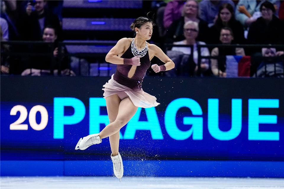 Kaori Sakamoto zeigte eine phänomenale Kür.Petr David Josek/AP/dpa