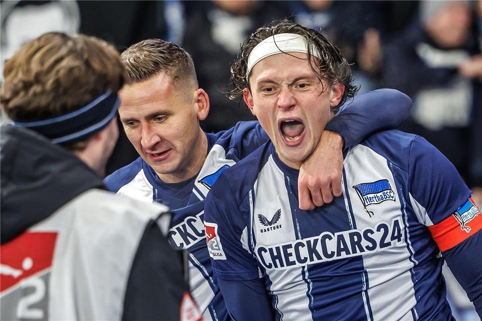 Kapitän Fabian Reese will mit Hertha BSC in dieser Saison aufsteigen. (Archivbild)Andreas Gora/dpa