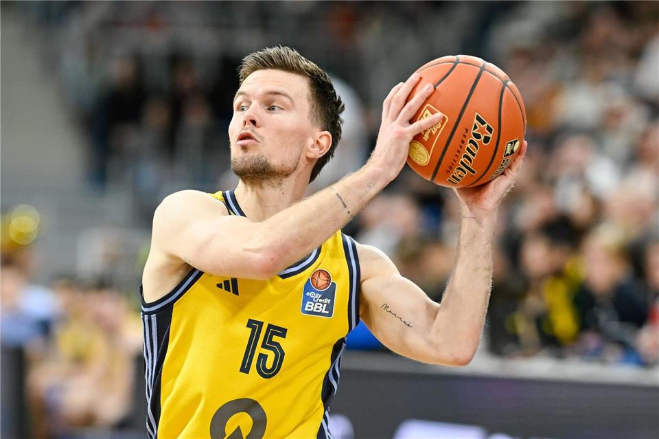 Kapitän Martin Hermannsson ist zurück bei AlbaUwe Anspach/dpa