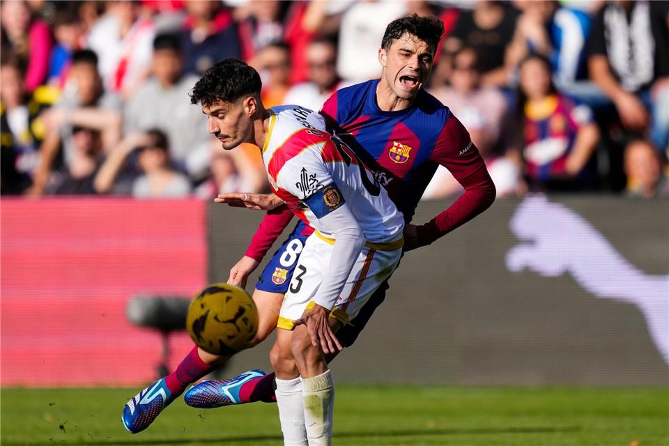 Kapitän Oscar Valentin von Rayo Vallecano. (Archivbild)Jose Breton/AP/dpa