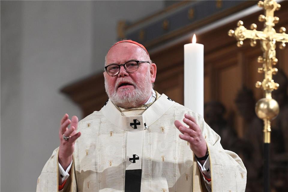 Kardinal Marx ruft an Ostern zu Hoffnung auf eine bessere Welt auf. (Archivbild)Felix Hörhager/dpa