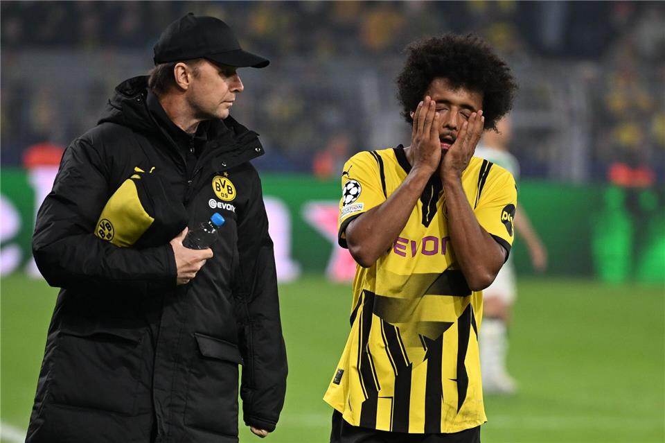 Karim Adeyemi wird Borussia Dortmund einem Medienbericht zufolge mehrere Wochen fehlen.Bernd Thissen/dpa