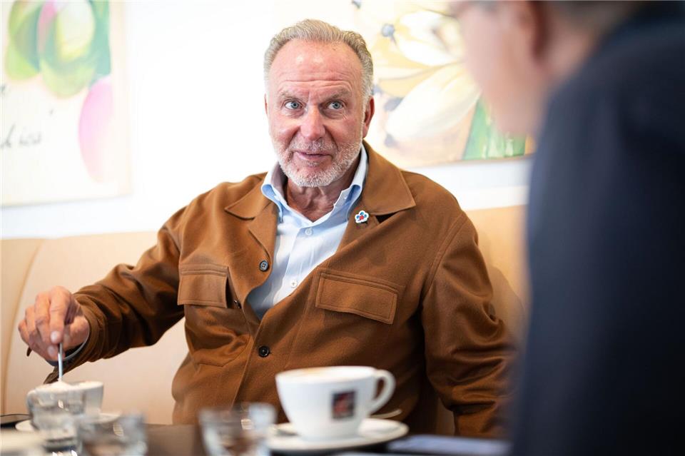 Karl-Heinz Rummenigge beim Interview vor seinem runden Geburtstag.Lukas Barth/dpa