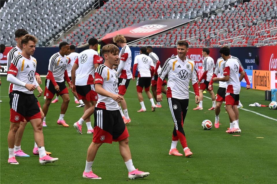 Karl im DFB-Training vor seiner Verletzung. Federico Gambarini/dpa