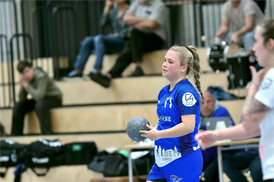 Kassierte mit dem TV Borken die vierte Niederlage im vierten Spiel: Sarah Möllmann.