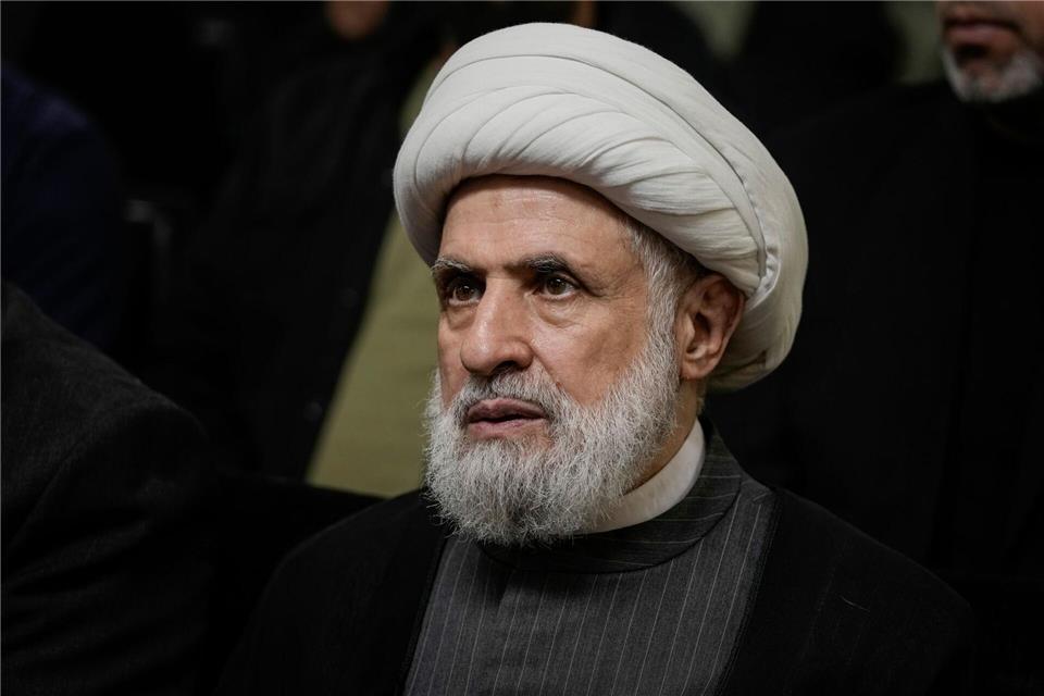 Kassim lehnte insbesondere Forderungen ab, die eine Entwaffnung der vom Iran unterstützten Organisation forderten. (Archivbild)Bilal Hussein/AP/dpa