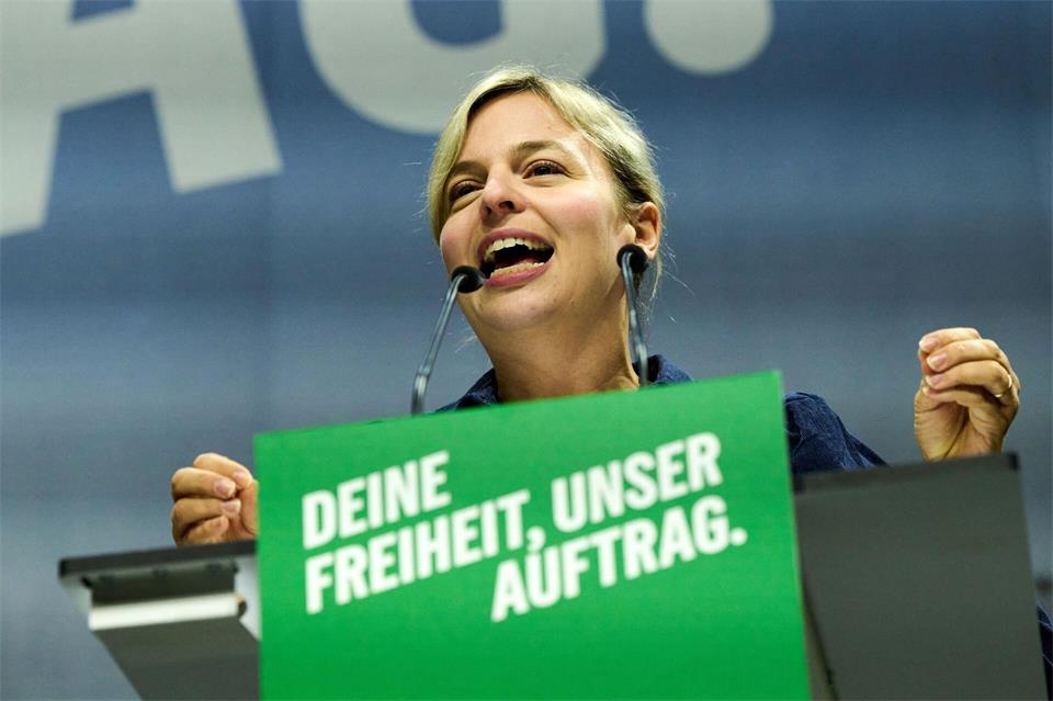 Katharina Schulze, Fraktionsvorsitzende der bayerischen Grünen, forderte mehr Selbstbewusstsein im Umgang mit der AfD.Peter Kneffel/dpa