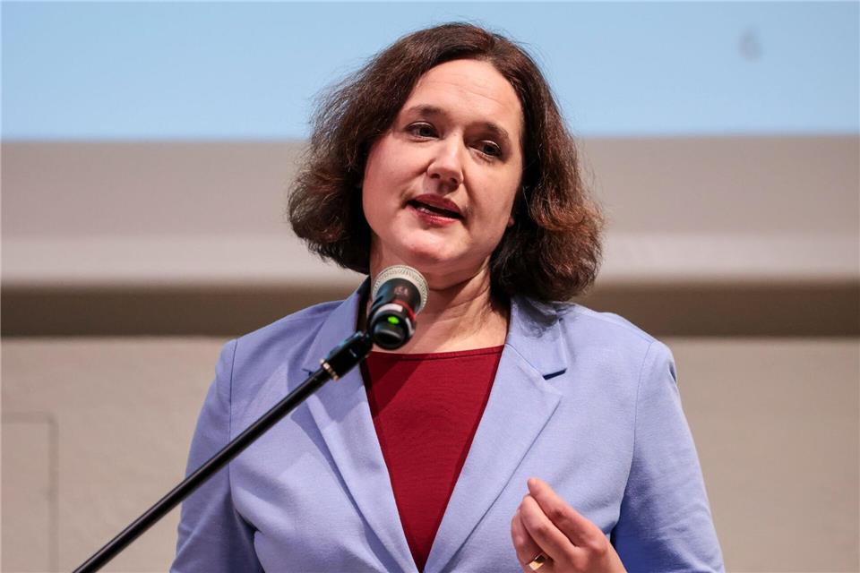 Kathrin Moosdorf gibt ihr Amt als Bremens Umweltsenatorin auf. (Archivbild)Focke Strangmann/dpa
