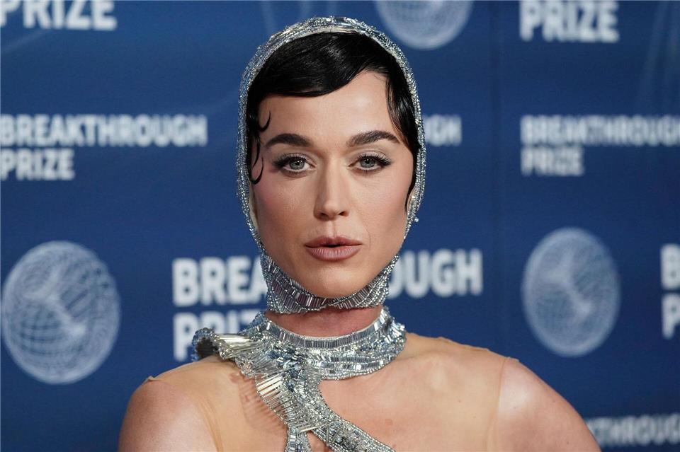 Katy Perry startet am Montag in der Wüste in Texas ins All. (Archivbild)Jordan Strauss/Invision via AP/dpa