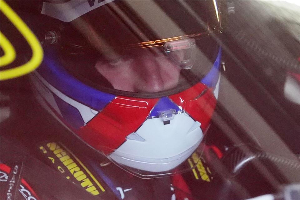 Kaum fährt er in einem siegfähigen Auto, gewinnt Verstappen auf der Nordschleife. (Archivbild)Thomas Frey/dpa