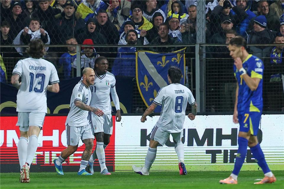 Kean bejubelt Italiens Führungstor.Armin Durgut/AP/dpa