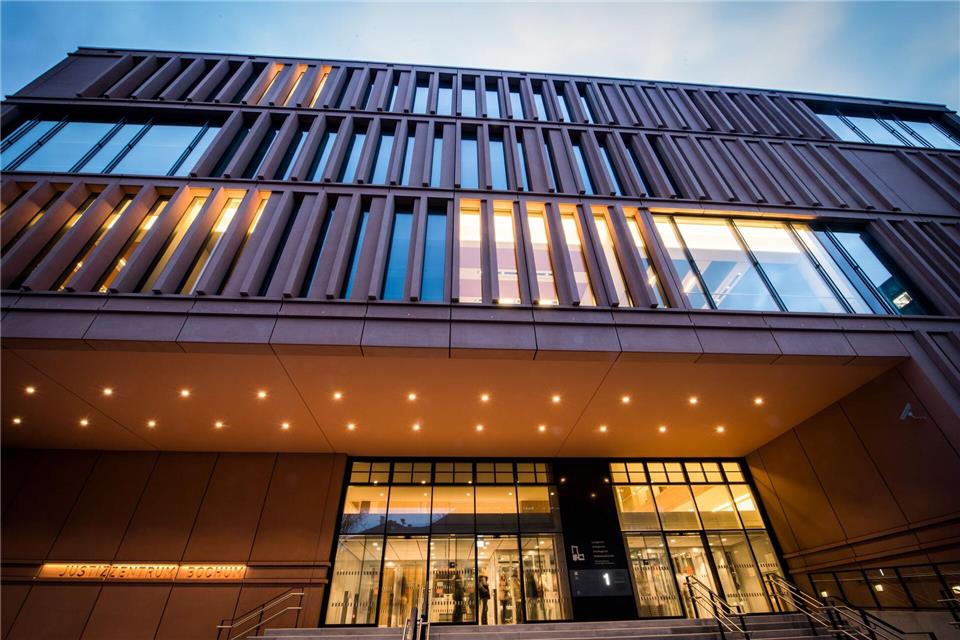 Keek und Schlucke aus dem Kultfilm „Bang Boom Bang“ beschäftigten nun das Landgericht Bochum. (Archivbild)Bernd Thissen/dpa