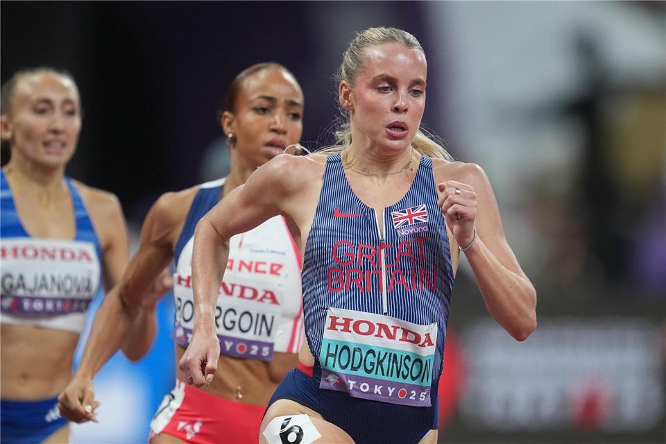 Keely Hodgkinson stellte einen Hallen-Weltrekord über 800 Meter auf. (Archivbild)Michael Kappeler/dpa