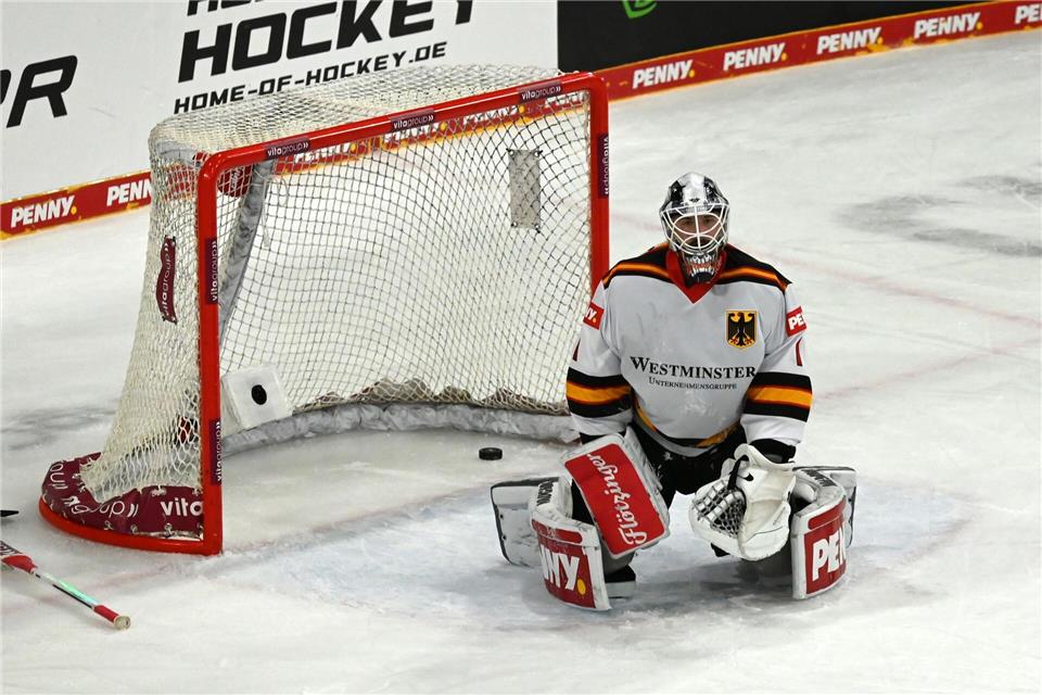 Keeper Dustin Strahlmeier hatte gegen Österreich Pech. Markus Lenhardt/dpa