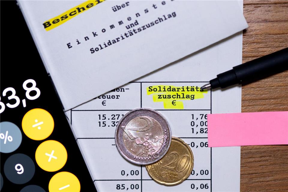 Kein Grund mehr für Einsprüche: Rückerstattungen des Solidaritätszuschlags für Zeiträume bis 2019 wird es nicht geben.picture alliance/dpa