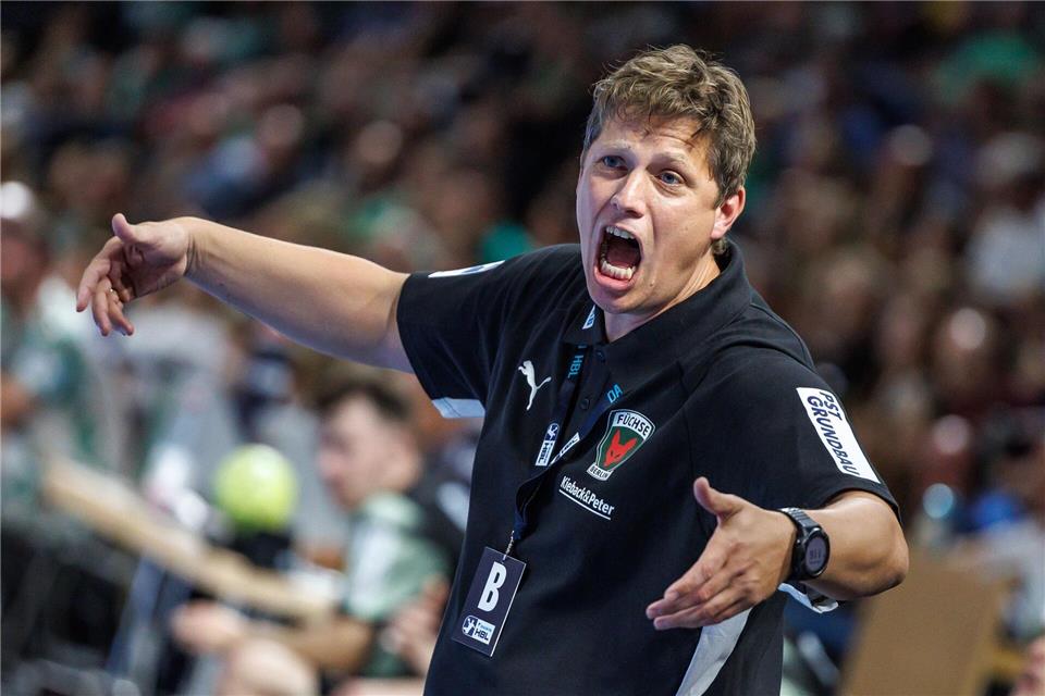 Kein Grund zur Freude beim Debüt: Im September wurde Nicolej Krickau mit Pfiffen empfangen. (Archivbild)Andreas Gora/dpa