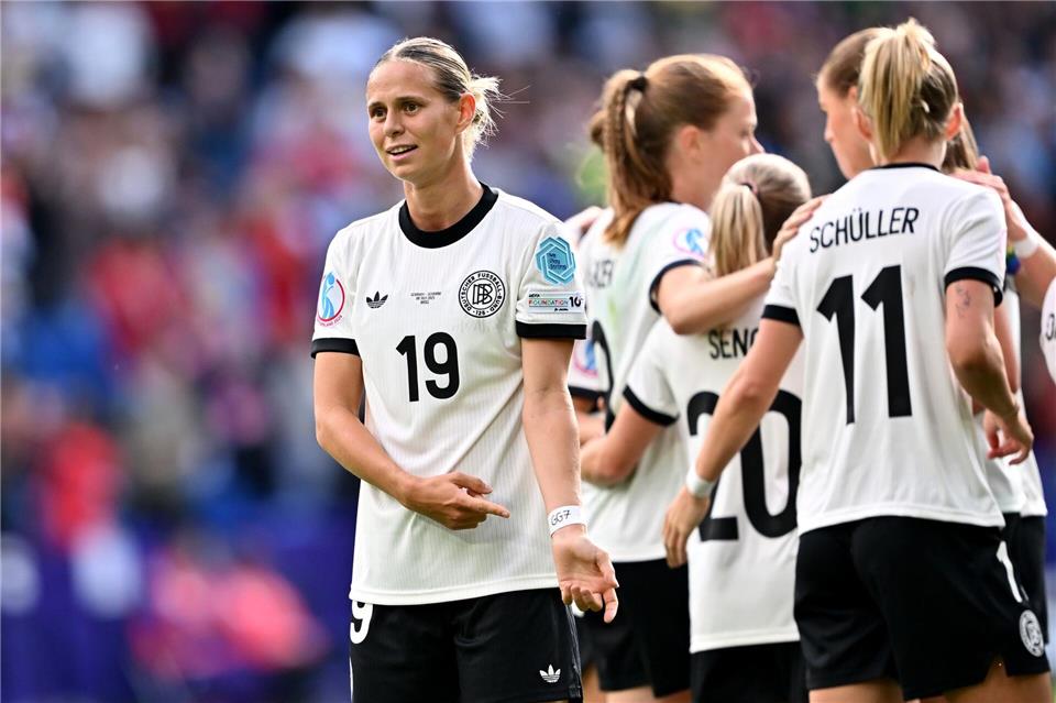 Kein Tor, aber top in Form: Klara Bühl.Sebastian Christoph Gollnow/dpa