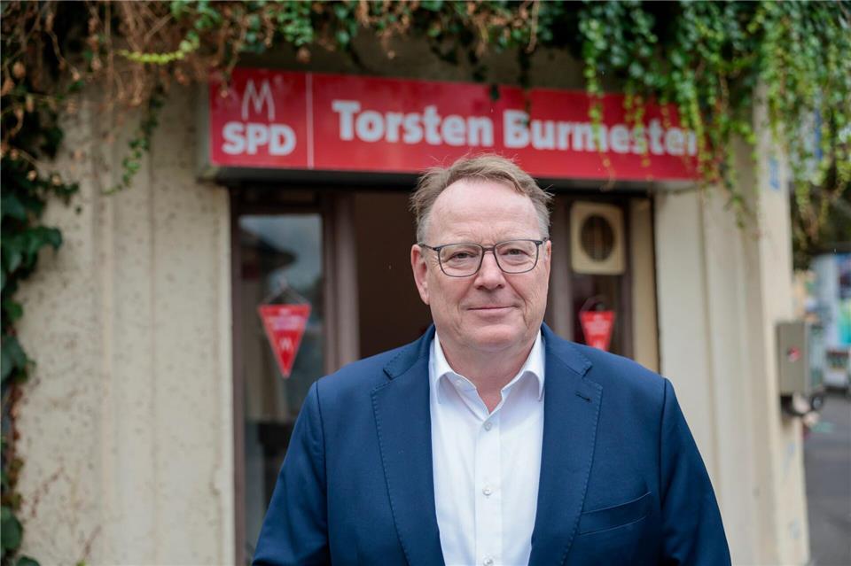 Kein Ur-Kölner, aber jetzt an der Spitze des Kölner Rathauses: Torsten Burmester (SPD). (Archivbild)Thomas Banneyer/dpa
