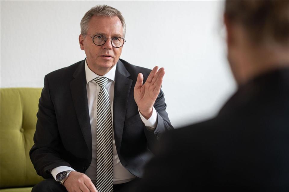 Keine glänzende Note der Unternehmer für die Landesregierung. (Archivbild)Frank Rumpenhorst/dpa