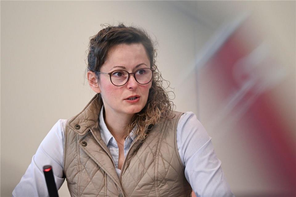 Keine leichte Aufgabe: Agrarministerin Mittelstädt will den Streit um die Jagd auf Wölfe entschärfen. Jens Kalaene/dpa