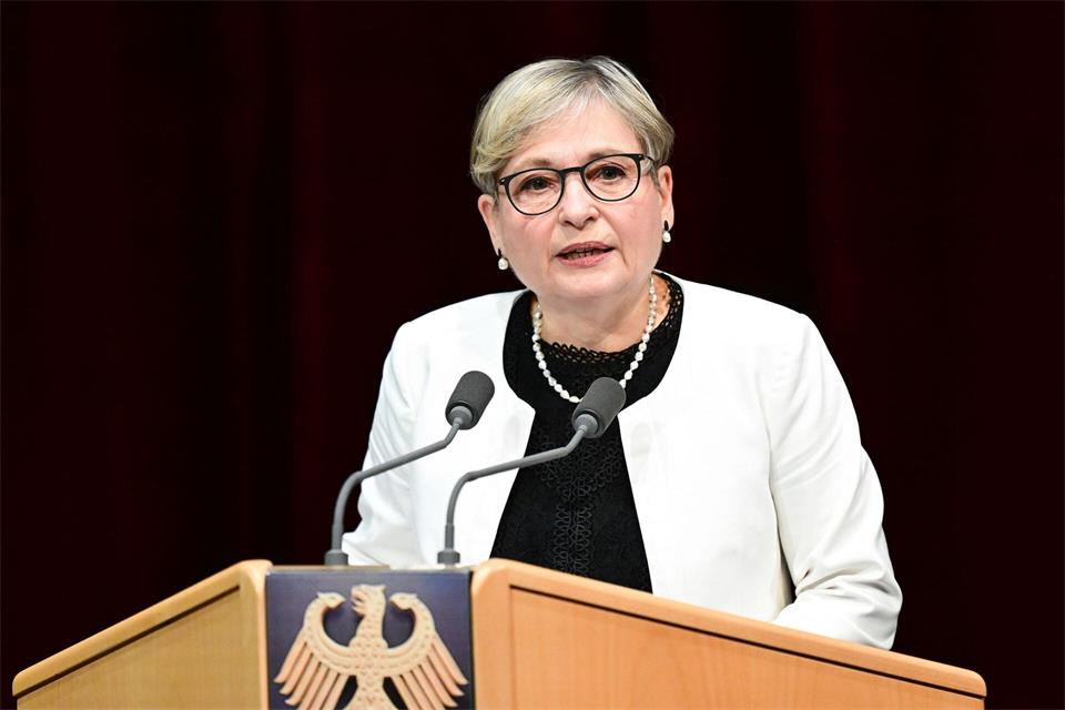 Keiner hielt das Amt so lange inne wie Vorgängerin Bettina Limperg.Bernd Weißbrod/dpa