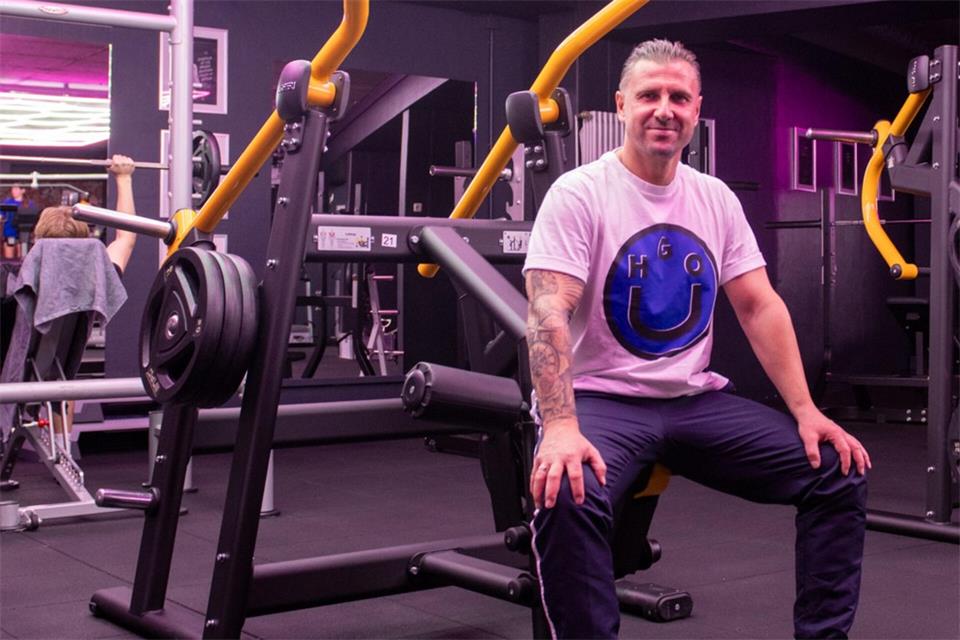 Kenan Doric, Geschäftsführer vom Fitness-Studio A.N.D. Letics, kehrt nach vier Jahren Pause zurück nach Velen.