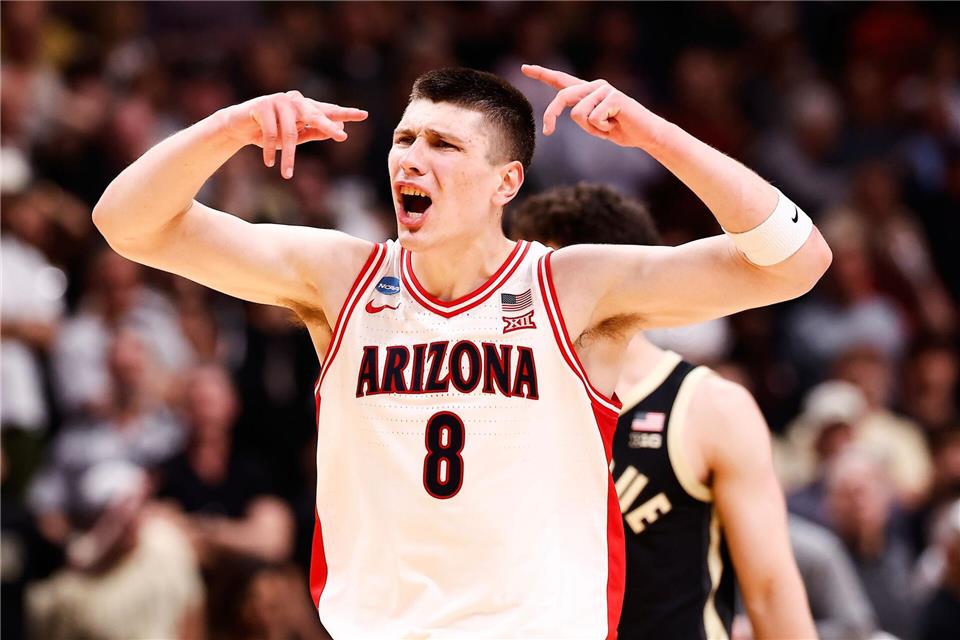 Kharchenkov verabschiedete sich vom FC Bayern und spielt nun bei den Arizona Wildcats.Kelley L Cox/AP/dpa
