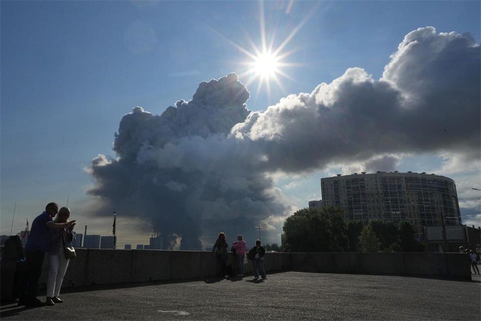 Kiew hat seine Gegenangriffe vor allem mit Drohnen in den vergangenen Monaten ausgeweitet. (Symbolbild)Uncredited/AP/dpa