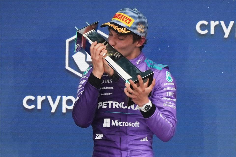 Kimi Antonelli gewinnt sein drittes Formel-1-Rennen in Serie.Lynne Sladky/AP/dpa