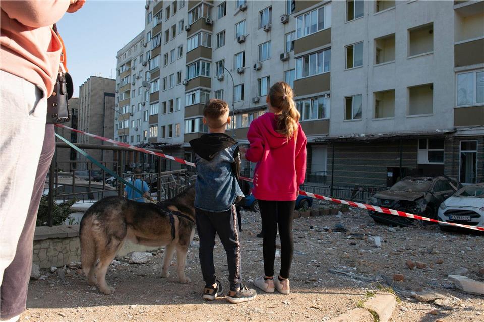 Kinder und Jugendliche im Alter von 8 bis 16 Jahren aus der Region Mykolajiw sollen in Niedersachsen Ferien machen. (Symbolbild)Danylo Antoniuk/ZUMA Press Wire/dpa