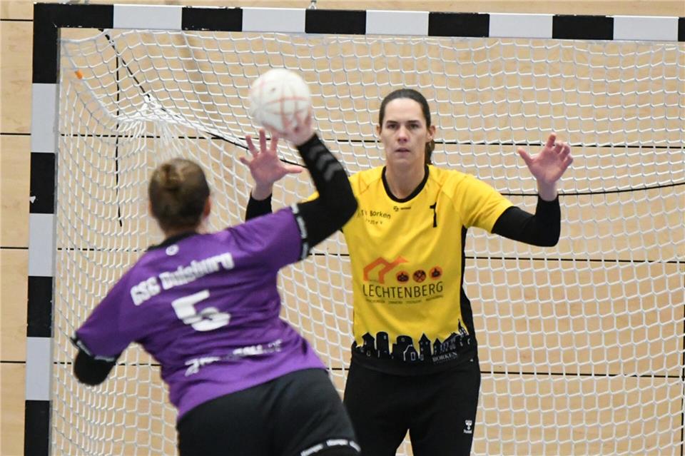 Kira Walkenhorst und der TV Borken II unterlagen bei GSG Duisburg mit 18:27