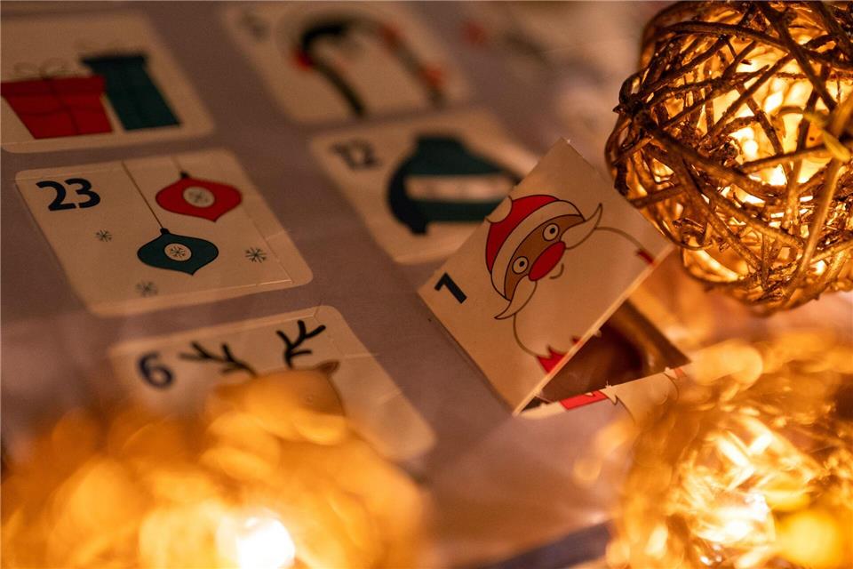 Viele kaufen Adventskalender für sich selbst Klassisch und beliebt: Adventskalender mit Schokolade.picture alliance/dpa/dpa-Zentralbild