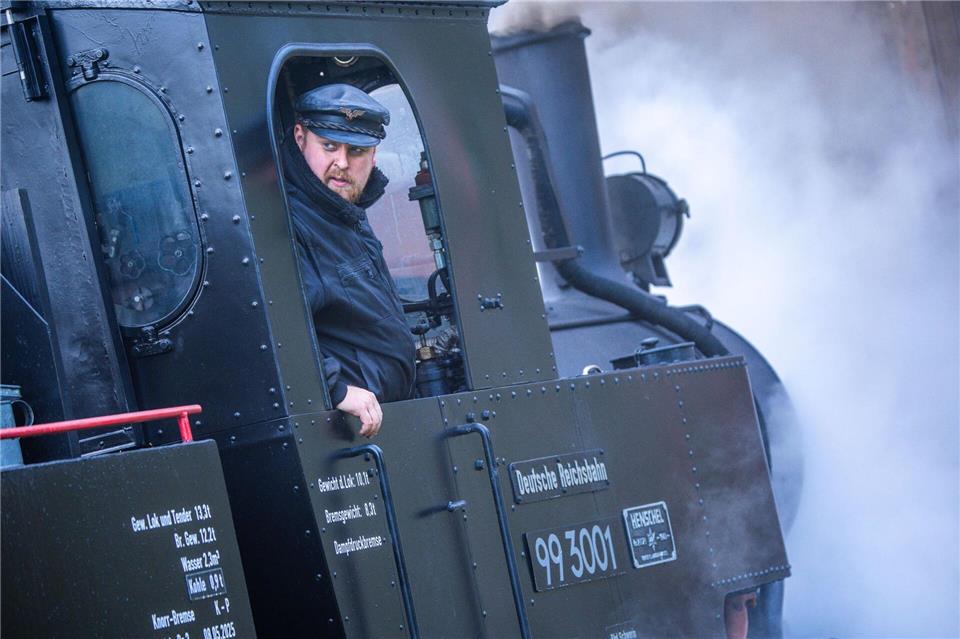 Bilder des Tages  Klützer Winkel: Historische Dampflok 99 3001 unterwegs auf der Kaffeebrenner-StreckeJens Büttner/dpa