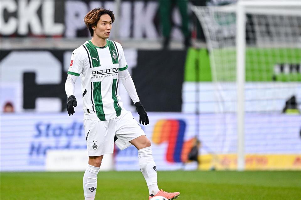 Medien: FC Bayern an Gladbacher Verteidiger interessiert Ko Itakura wird mit dem FC Bayern in Verbindung gebracht.Harry Langer/dpa
