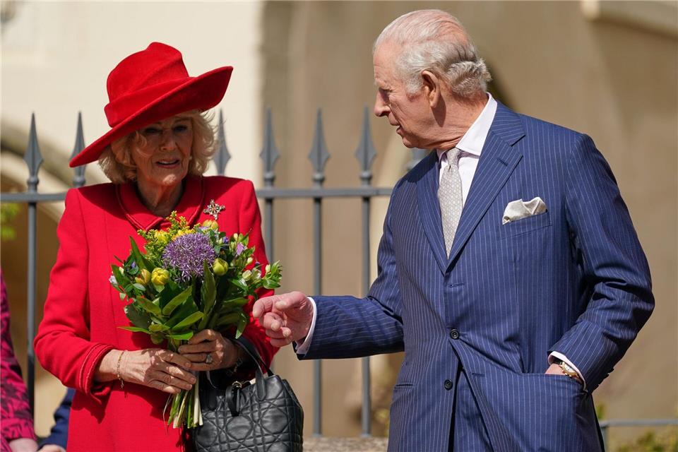 König Charles III. und Königin Camilla nehmen am Ostergottesdienst teil. Alberto Pezzali/Pool AP/AP/dpa